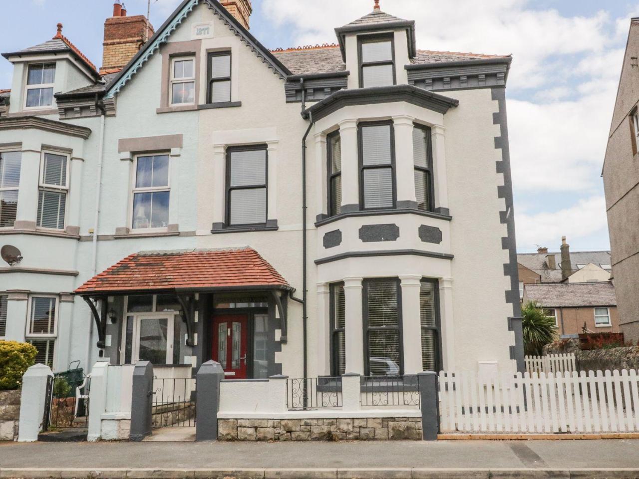 Charnwood Villa 랜디드노 외부 사진